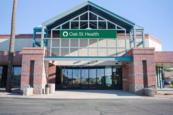 what is oak street health